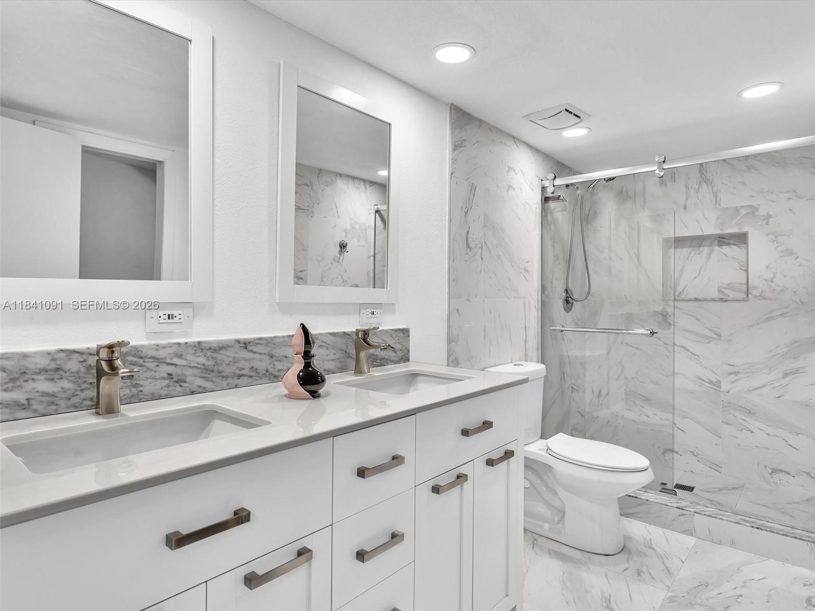 19200 Ne 25th Avenue 323c Property Photo 42