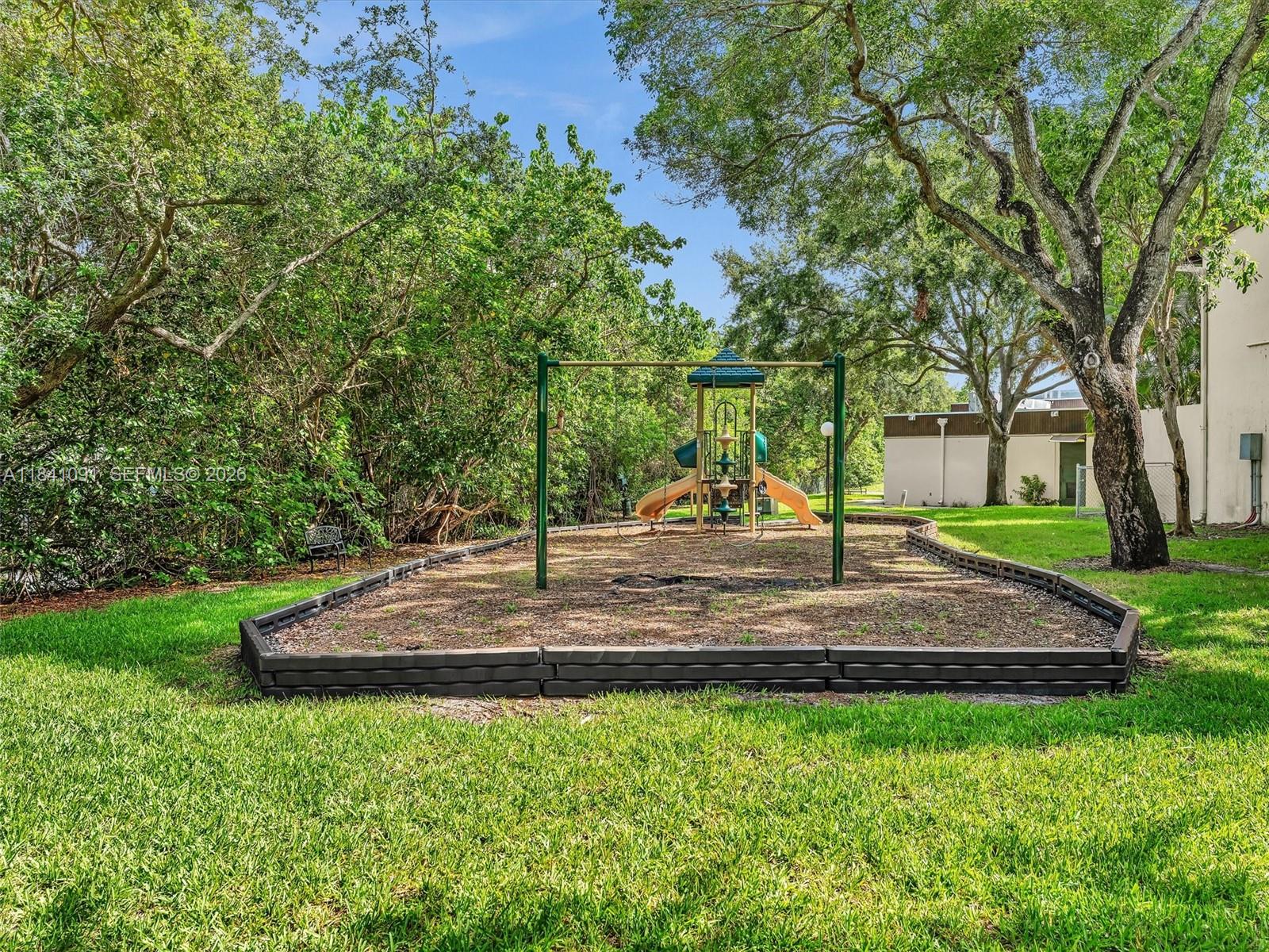 19200 Ne 25th Avenue 323c Property Photo 47