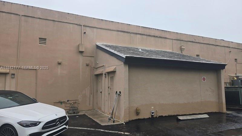 8275 W Broward Boulevard Property Photo 21