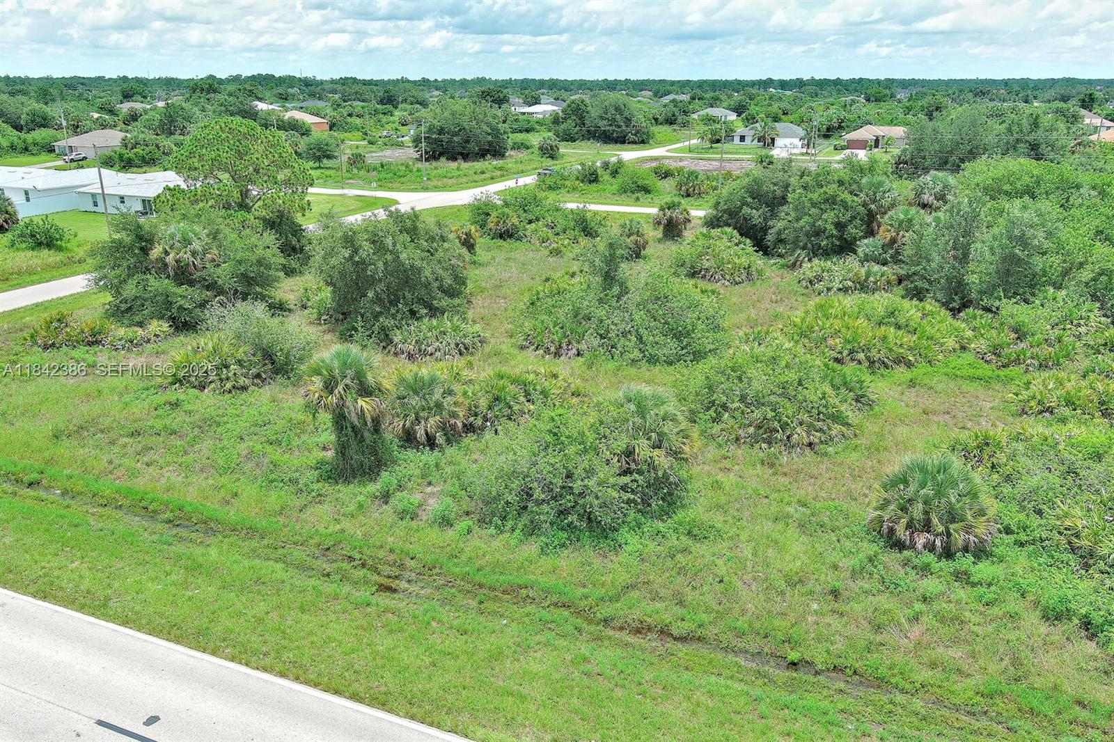 841 Milwaukee Boulevard Property Photo 3