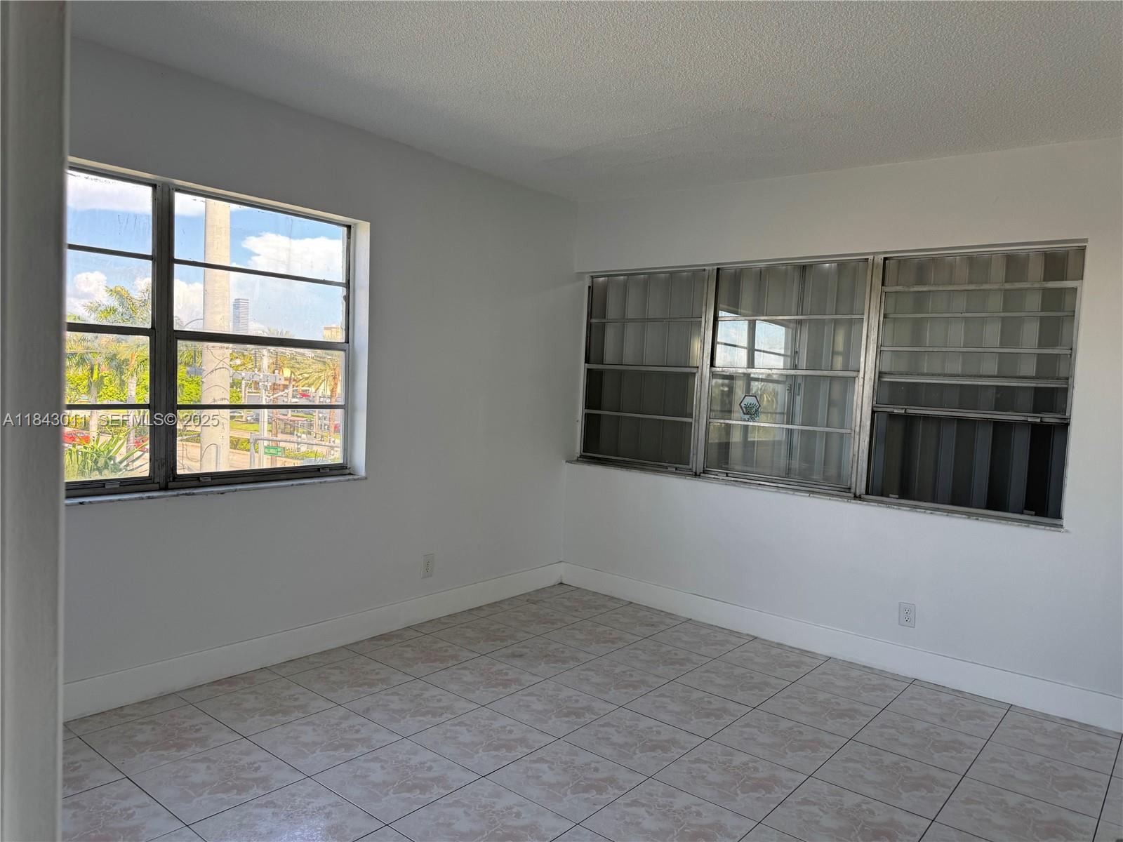 1333 E Hallandale Beach Boulevard 444 Property Photo 10