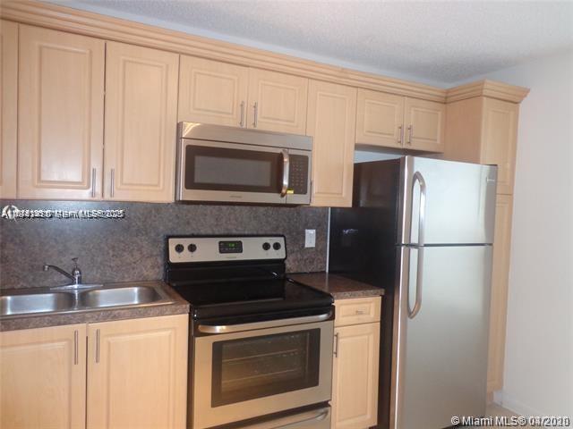 2276 Sw 81st Avenue 2276 Property Photo 5
