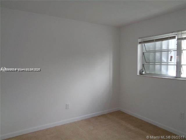 15205 Ne 6th Avenue D212 Property Photo 7