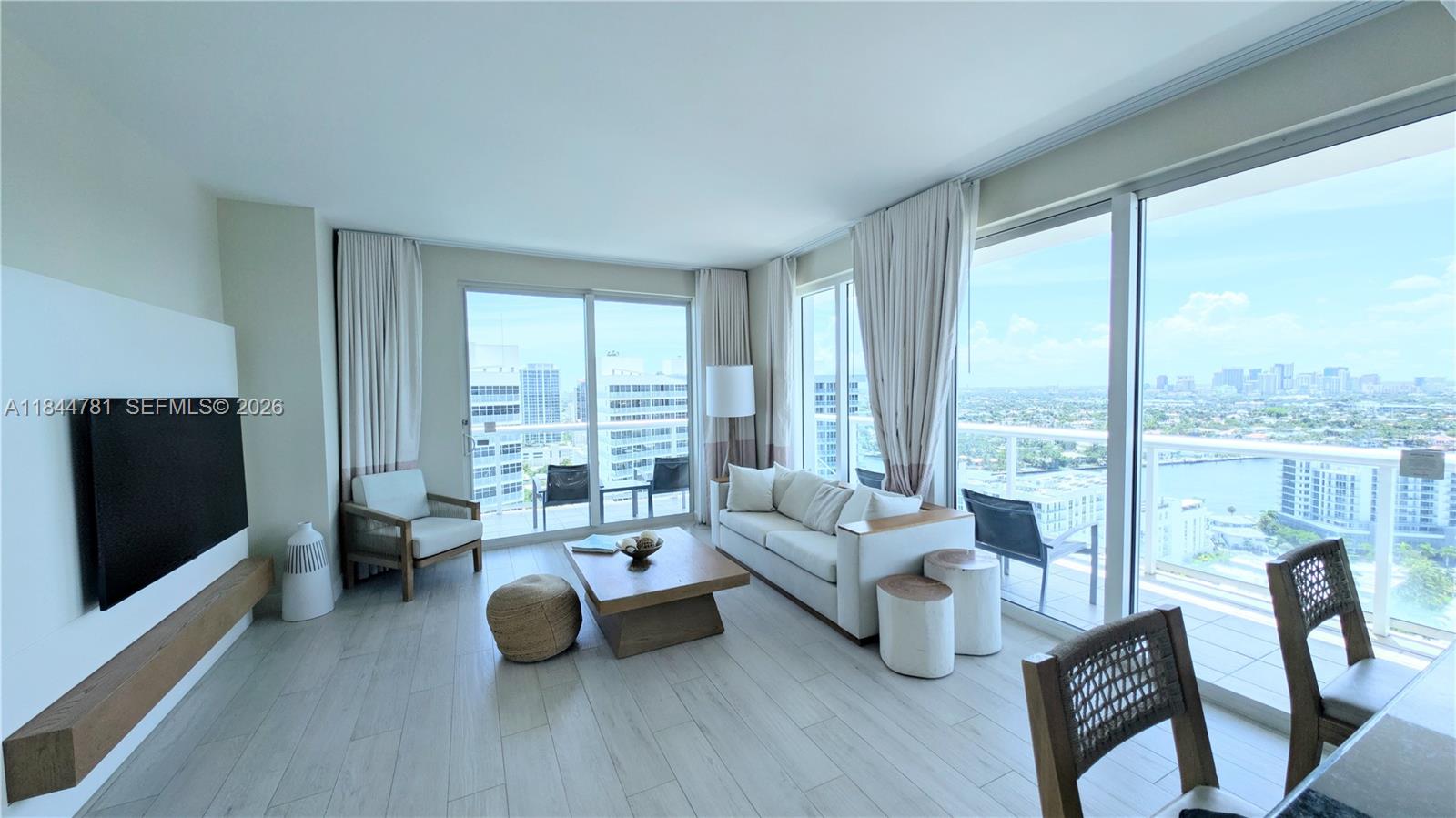 505 N Fort Lauderdale Beach Boulevard 2501 Property Photo 2