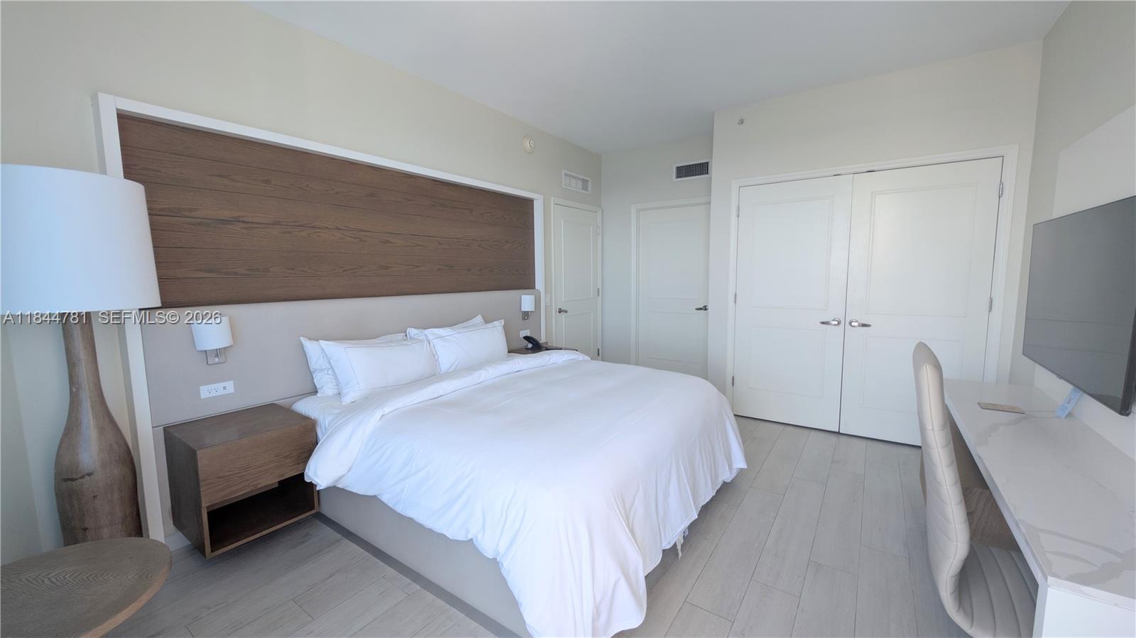 505 N Fort Lauderdale Beach Boulevard 2501 Property Photo 9