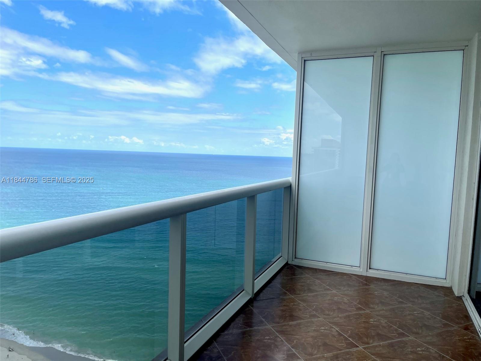 1830 S Ocean Drive 3009 Property Photo 2