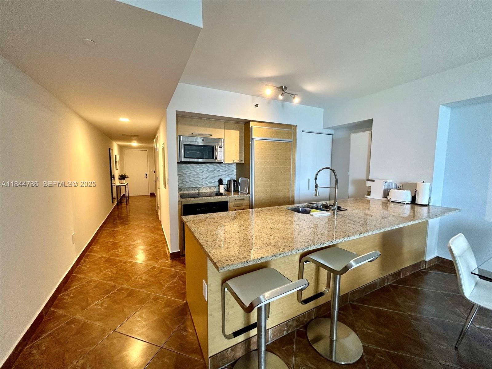 1830 S Ocean Drive 3009 Property Photo 4