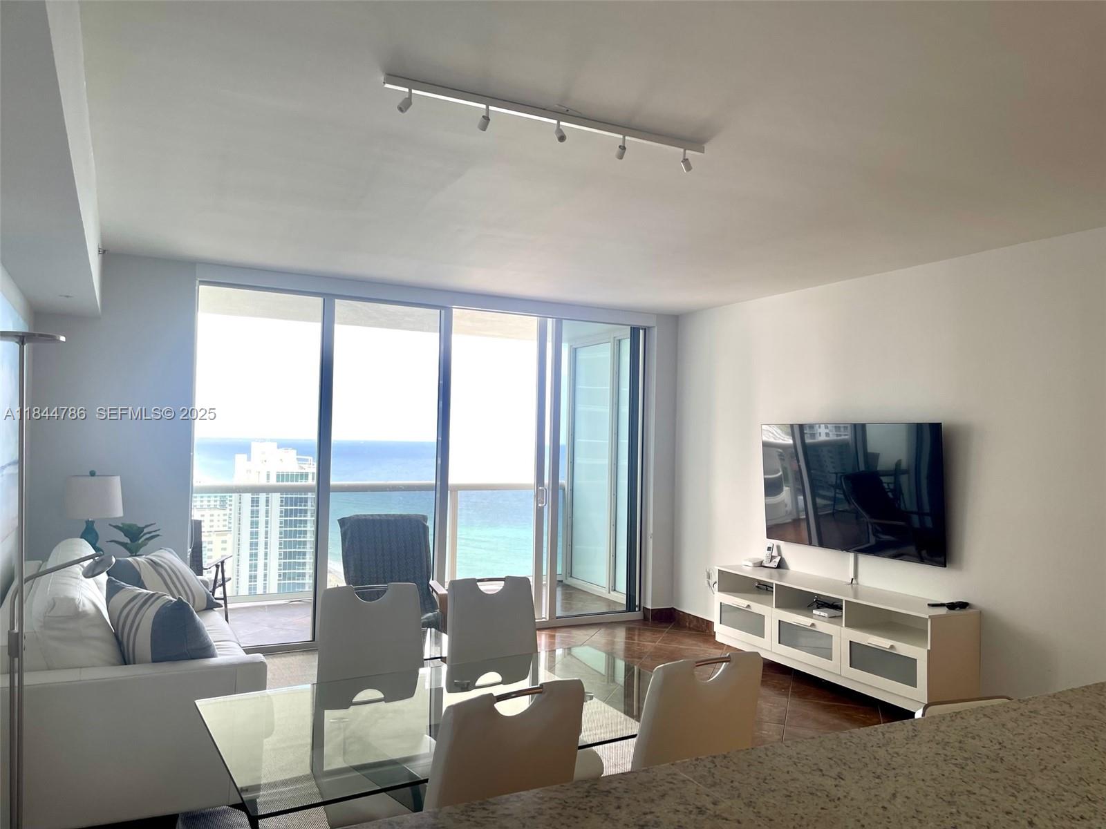 1830 S Ocean Drive 3009 Property Photo 14