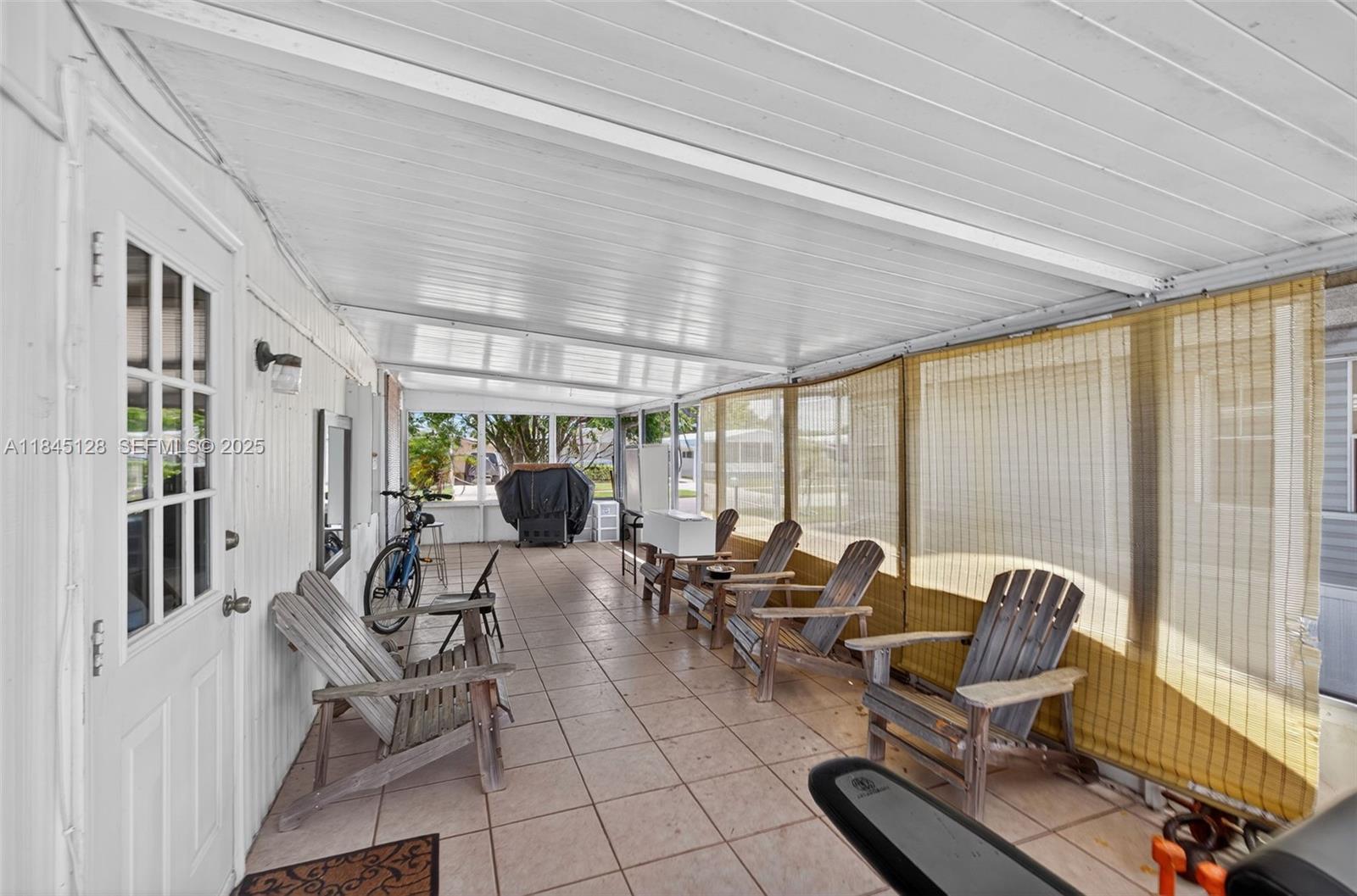 2430 Sw 53rd Street Property Photo 16