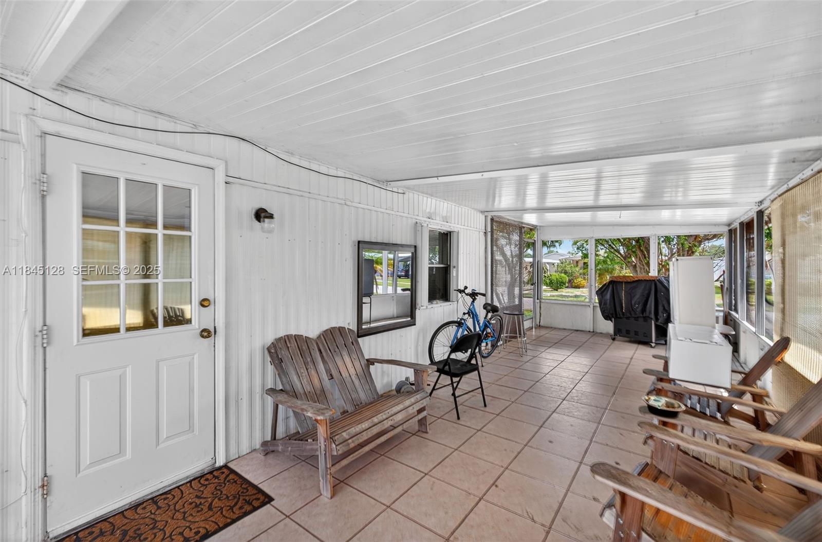 2430 Sw 53rd Street Property Photo 18
