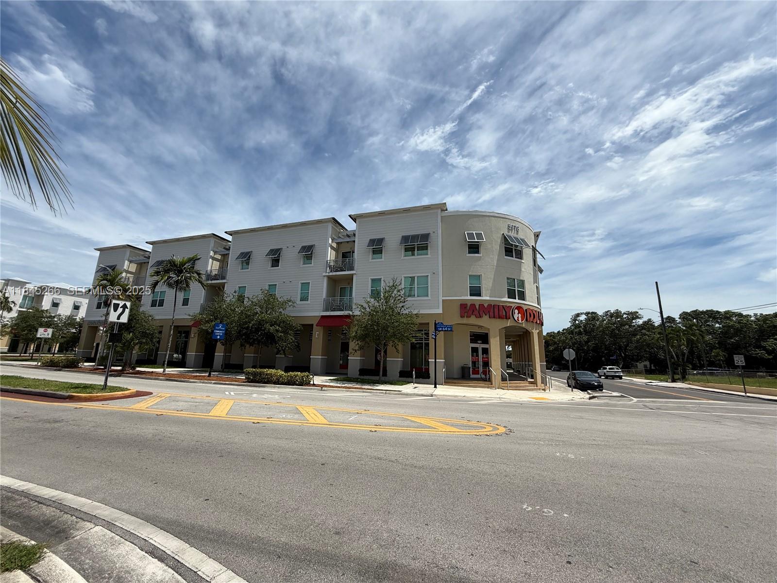 A11845266 Property Photo 2