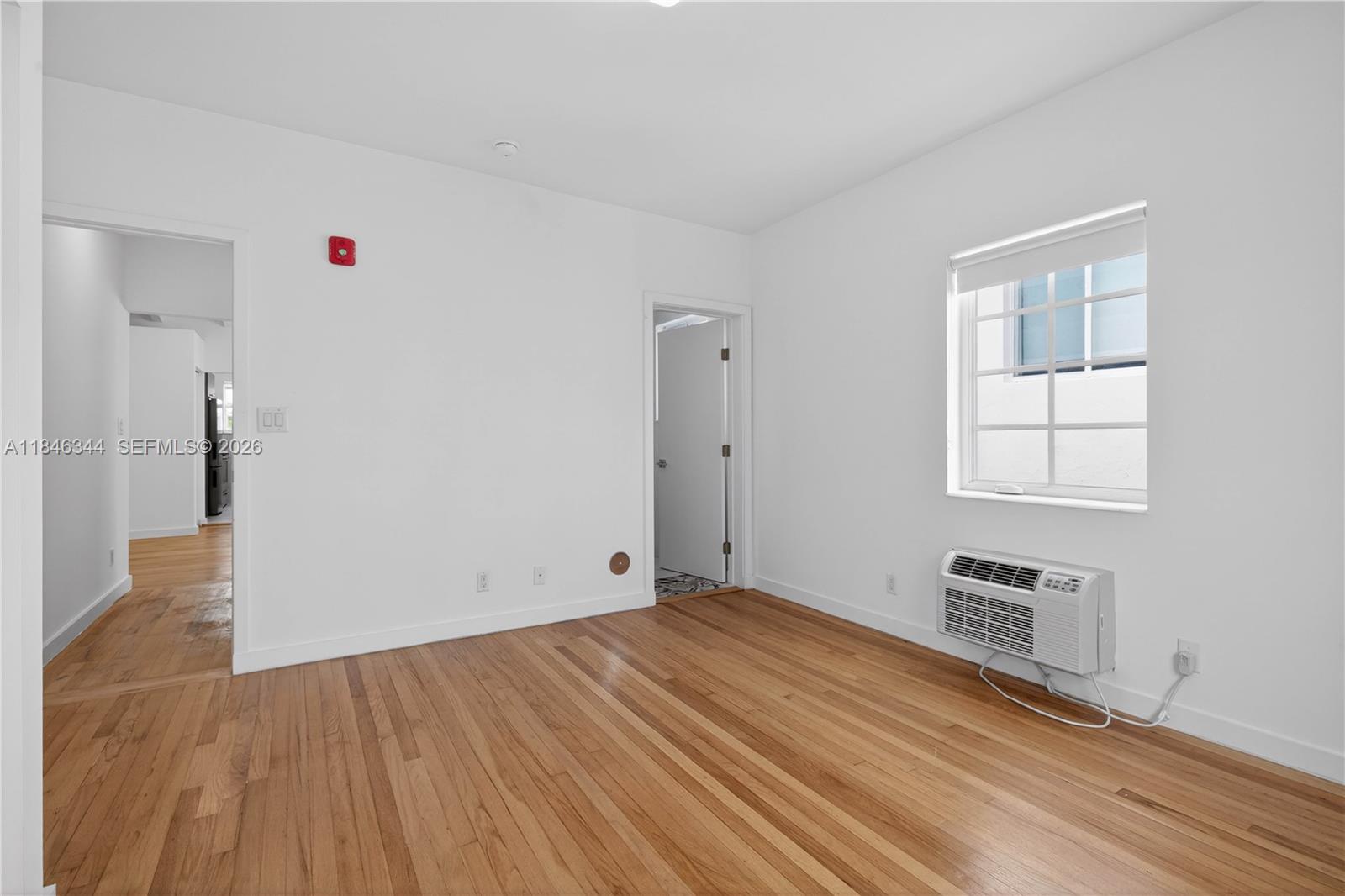 1552 Euclid Avenue 4 Property Photo 20