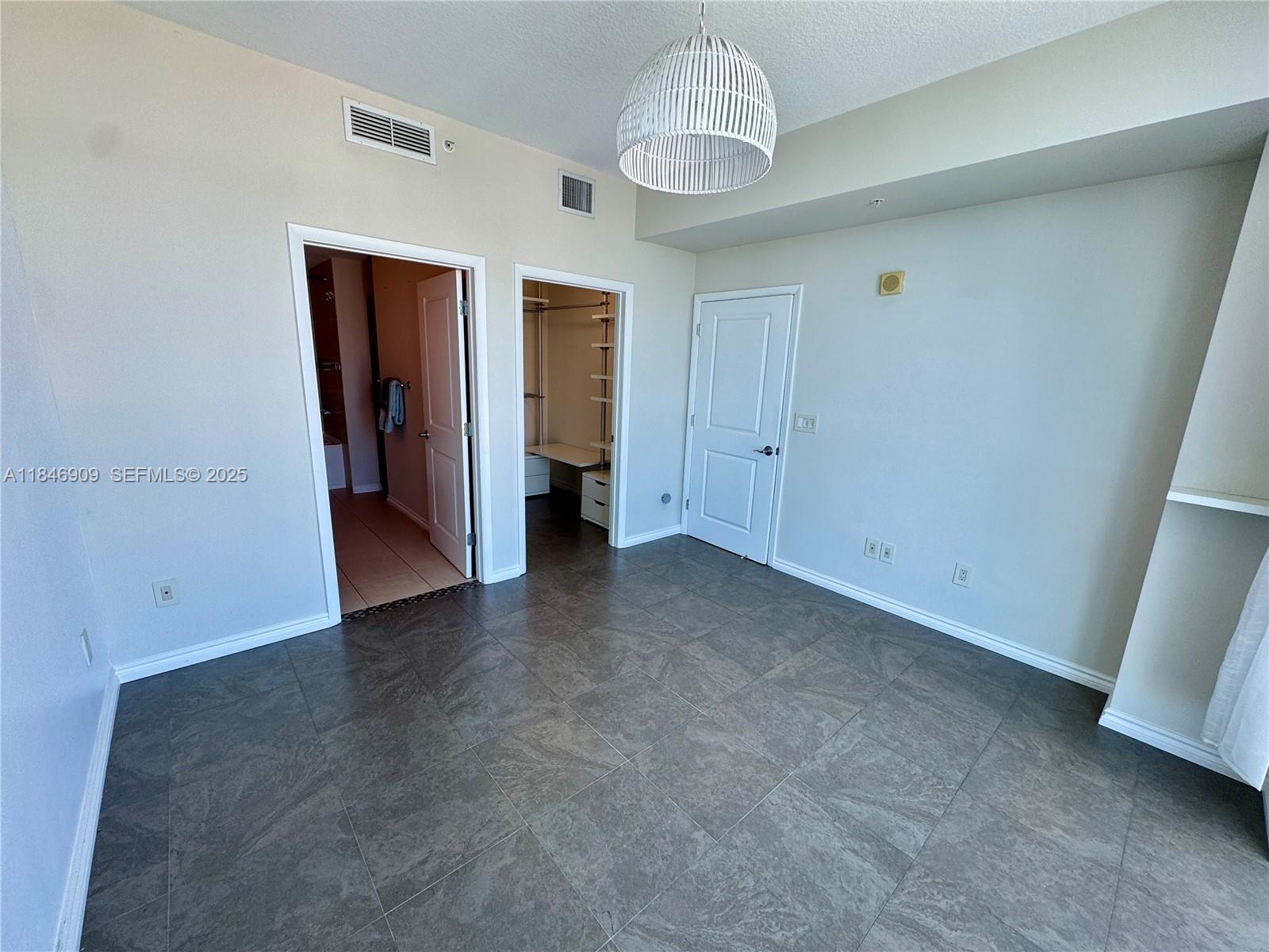 1945 S Ocean Drive 2311 Property Photo 23