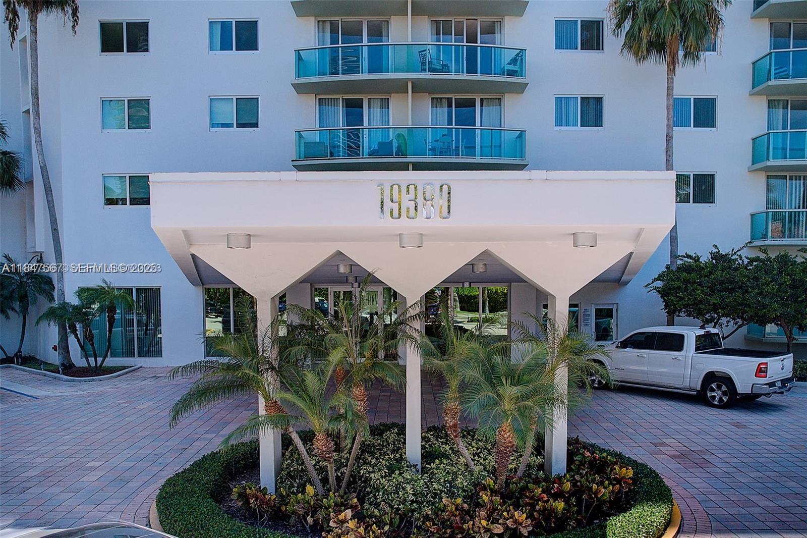 19380 Collins Avenue 802 Property Photo 1