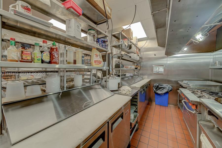 Bakery / Restaurant Bakery / Restaurant For Sale On Dixie Highwa Property Photo 14