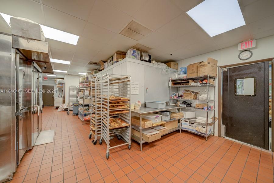 Bakery / Restaurant Bakery / Restaurant For Sale On Dixie Highwa Property Photo 15