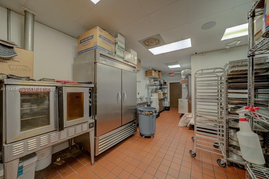 Bakery / Restaurant Bakery / Restaurant For Sale On Dixie Highwa Property Photo 17