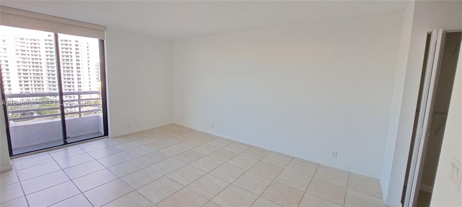 3300 Ne 191 Street 1207 Property Photo 15