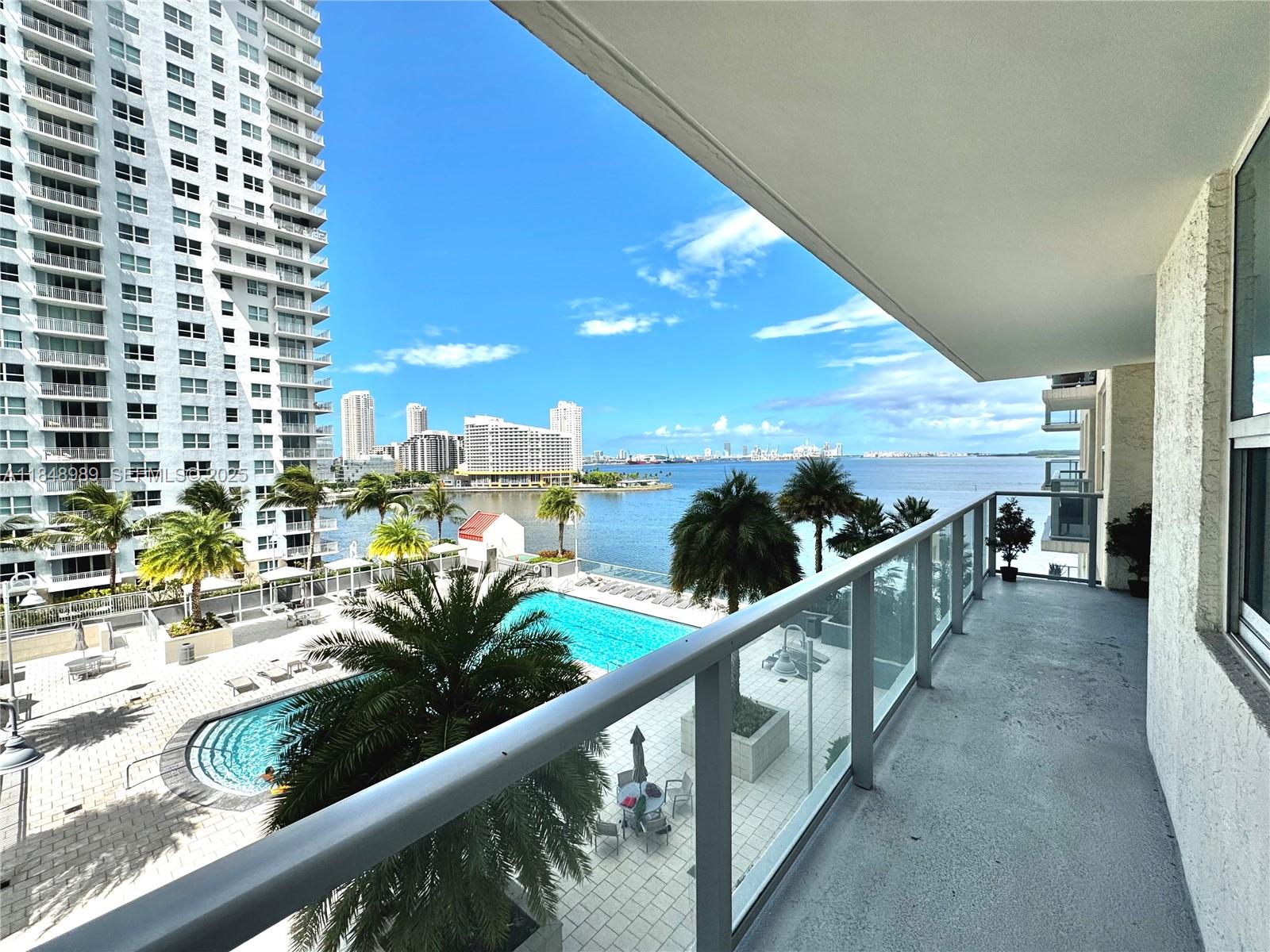 1155 Brickell Bay Drive 906 Property Photo 11