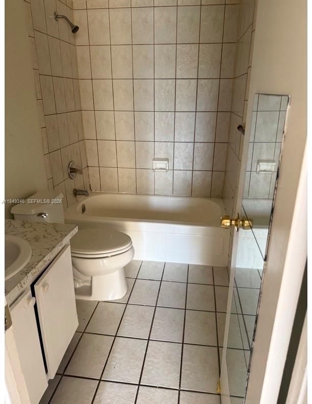 13731 Sw 84th Street B Property Photo 4