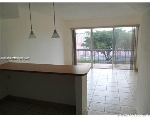10900 Sw 104th Street 323 Property Photo 2