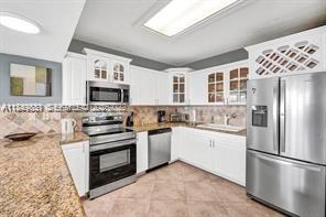 A11849831 Property Photo 7