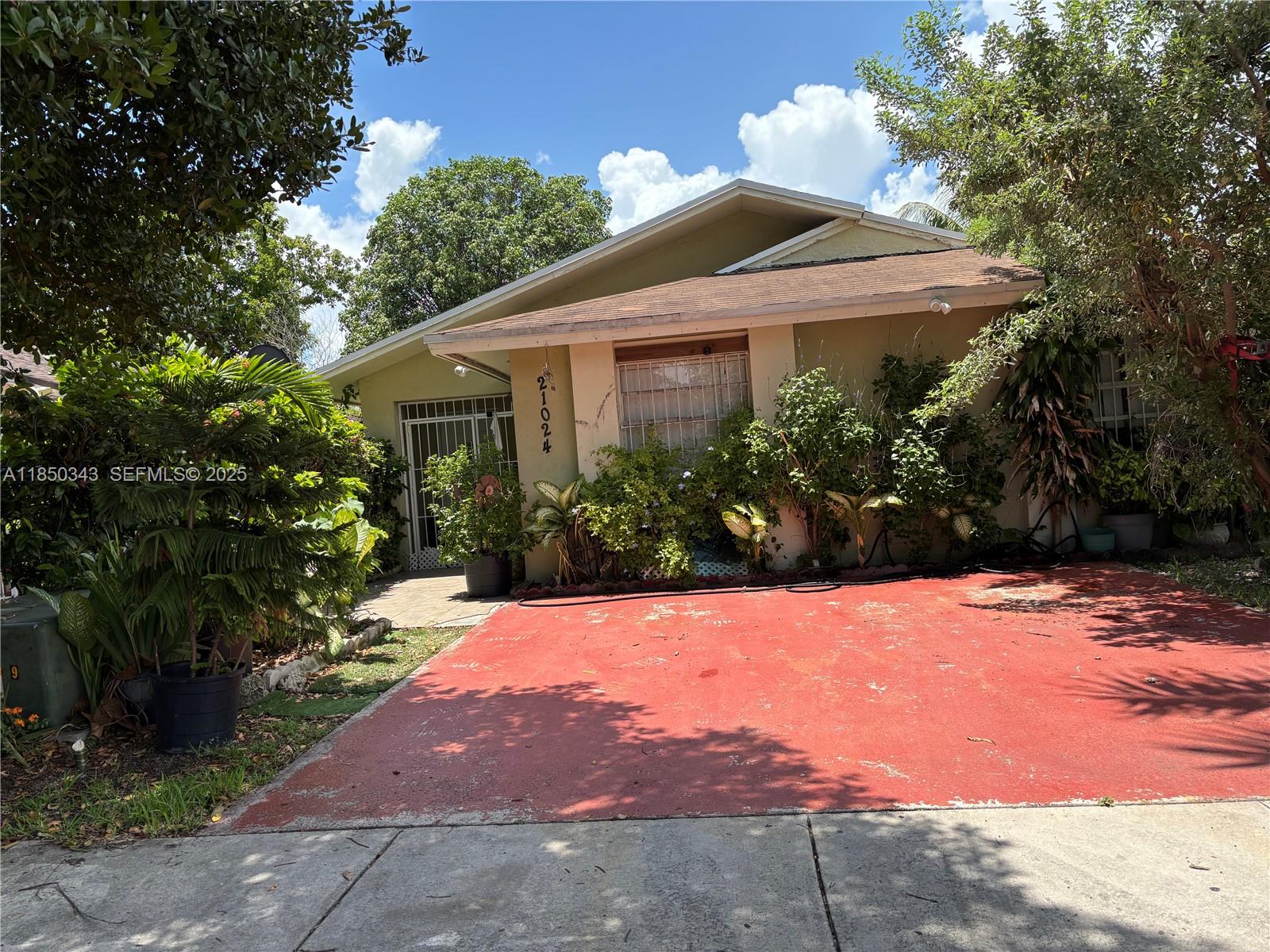 21024 Sw 118th Place Property Photo 2