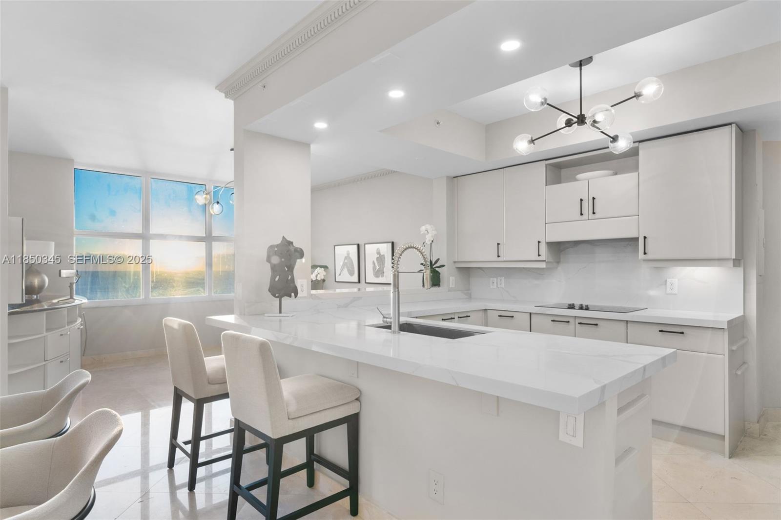 2100 N Ocean Boulevard 18d Property Photo 6
