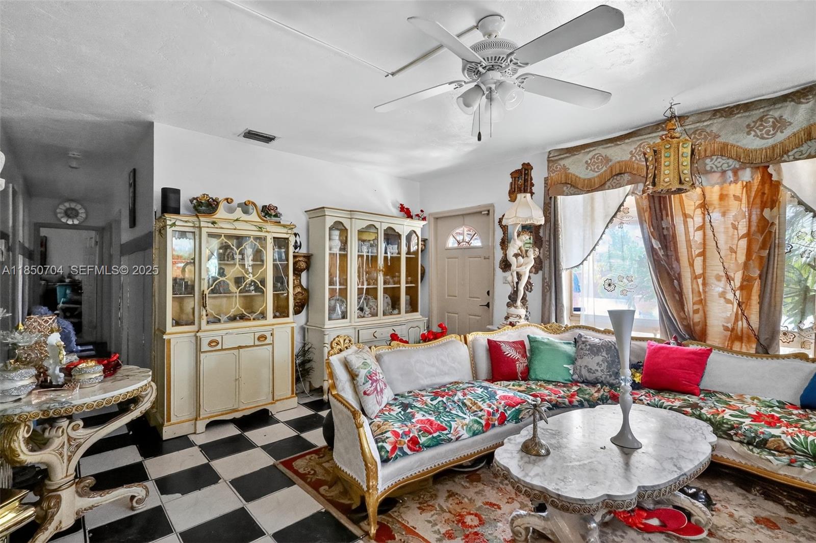 A11850704 Property Photo 8