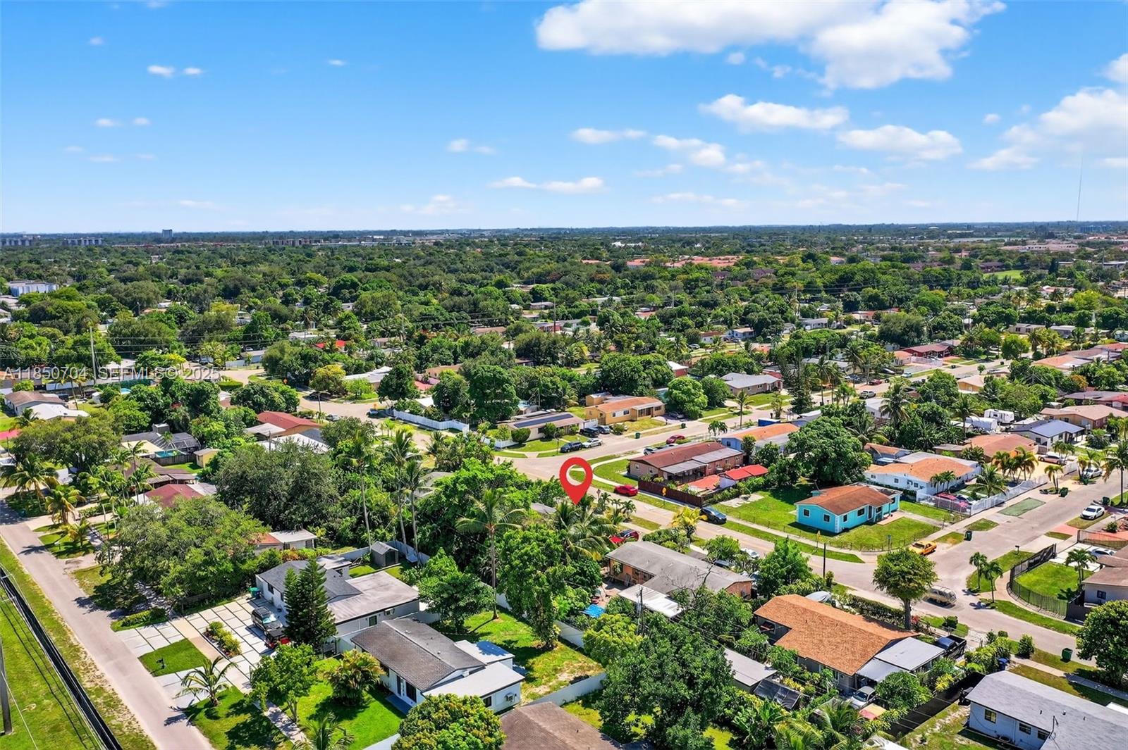 A11850704 Property Photo 24