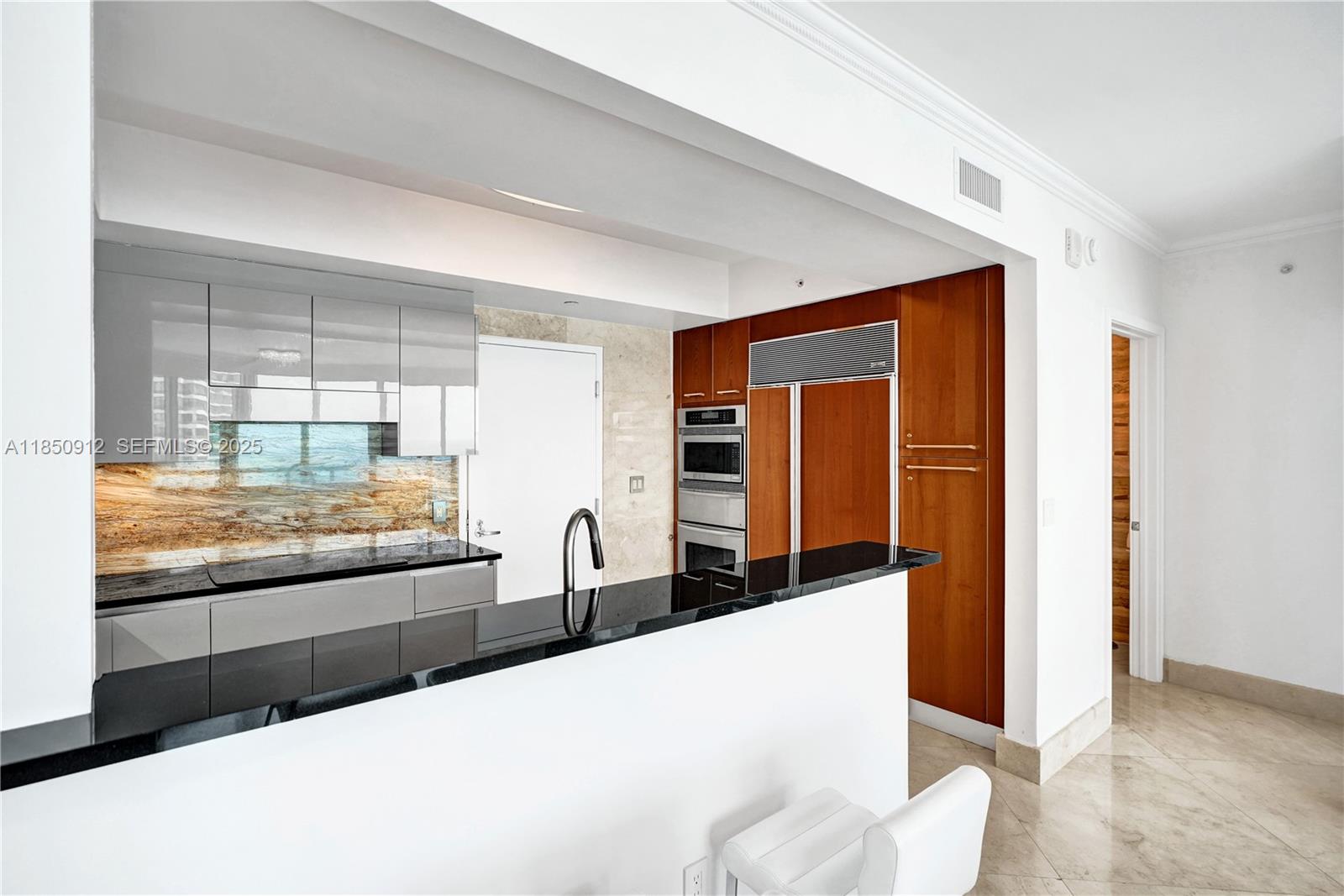 3101 S Ocean Drive 3506 Property Photo 14