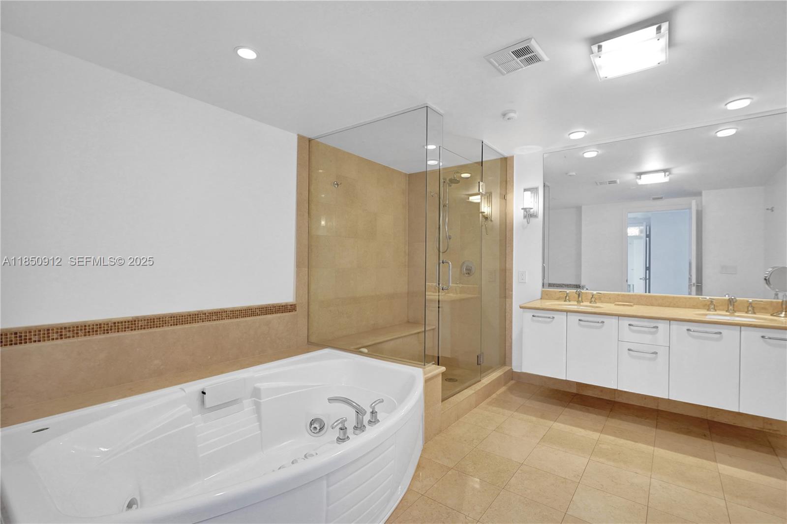 3101 S Ocean Drive 3506 Property Photo 26
