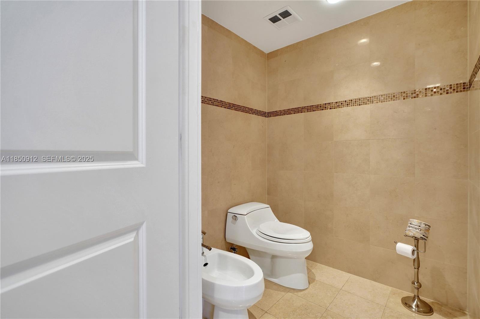 3101 S Ocean Drive 3506 Property Photo 28