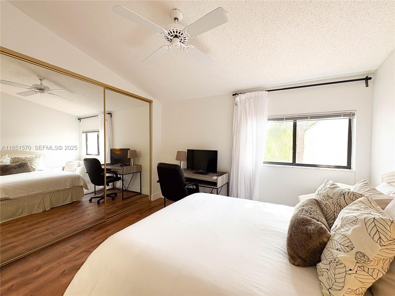 2530 Windsor Way Court N/a Property Photo 33