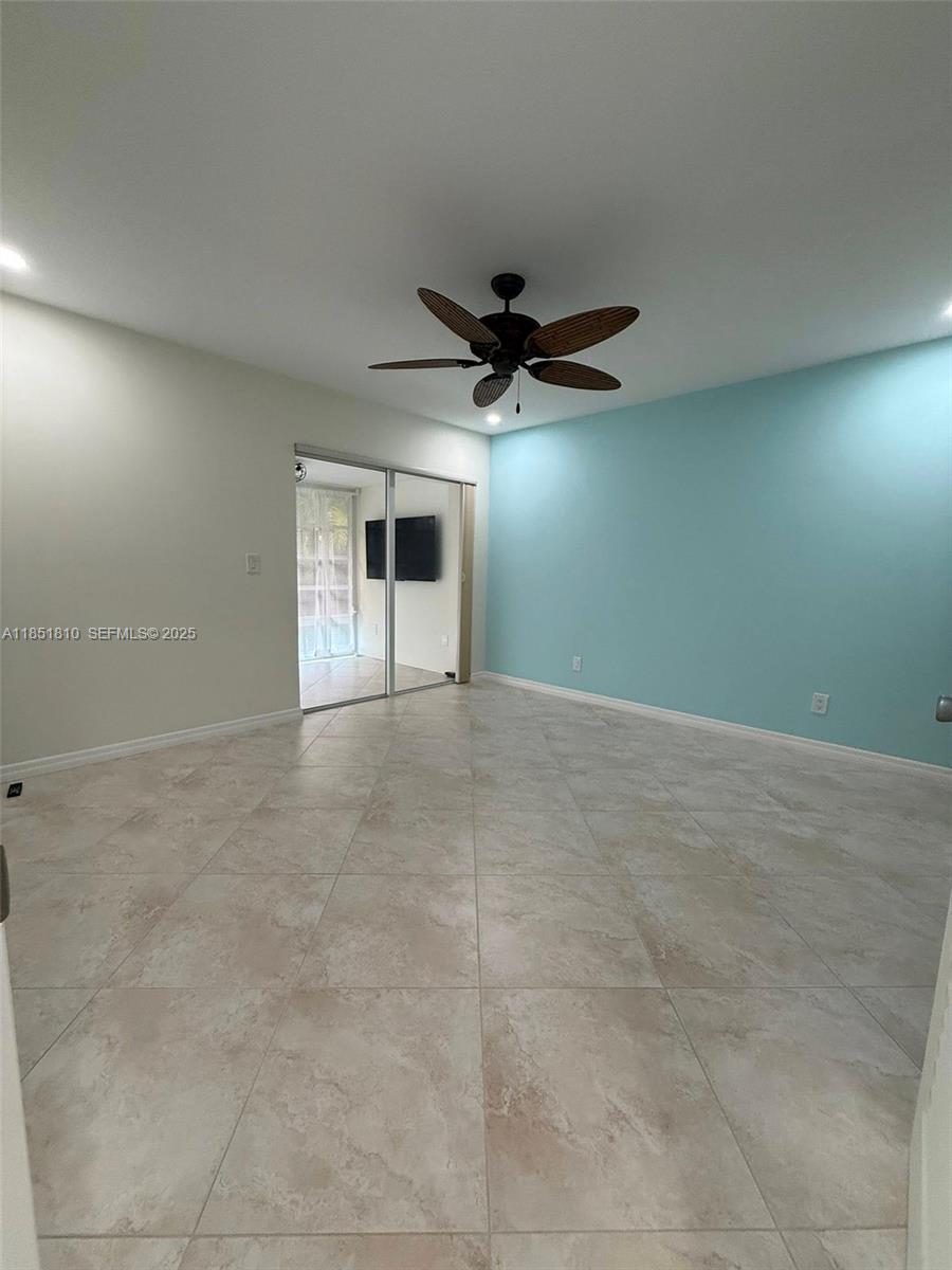 2929 Se Ocean Boulevard 143-10 Property Photo 36