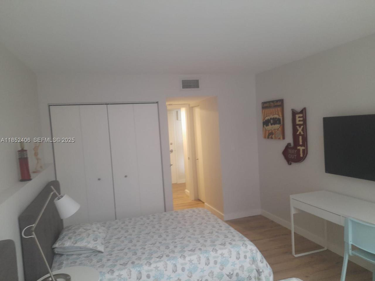 2751 S Ocean Drive 1406-s Property Photo 24