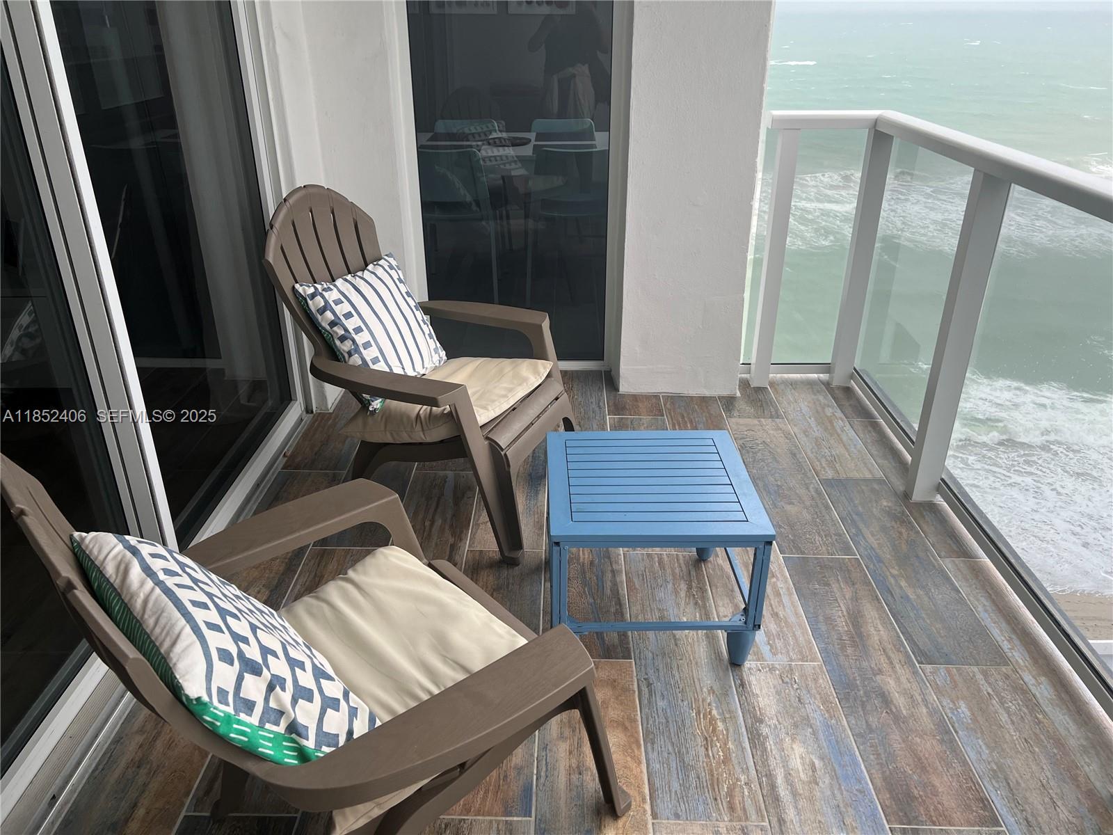 2751 S Ocean Drive 1406-s Property Photo 33