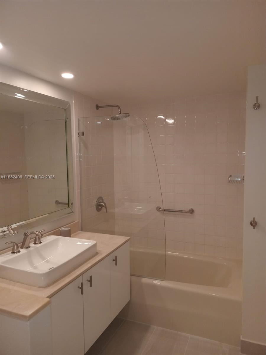 2751 S Ocean Drive 1406-s Property Photo 45