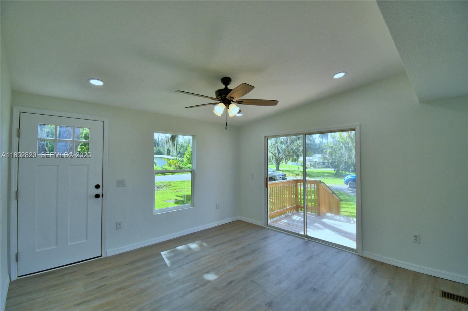 5980 Oakdale Road Property Photo 35