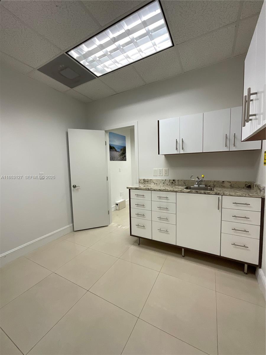 A11853127 Property Photo 6