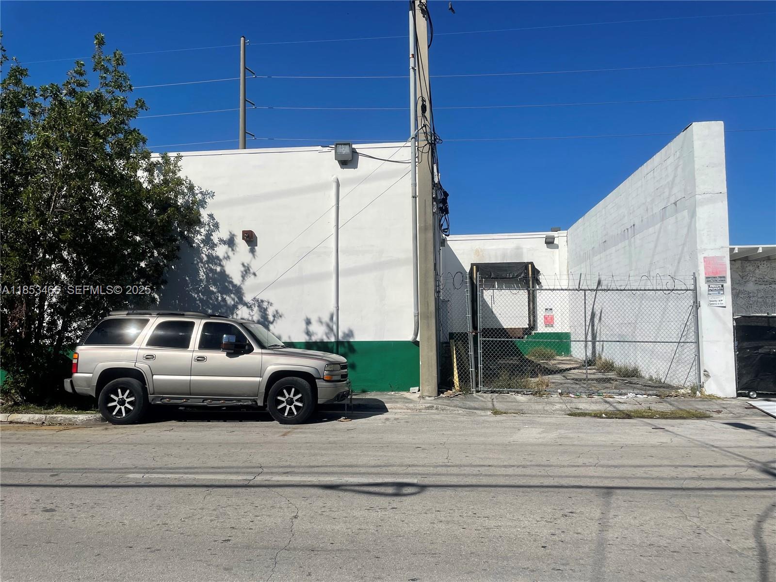1395 Nw 22nd Street Property Photo 9
