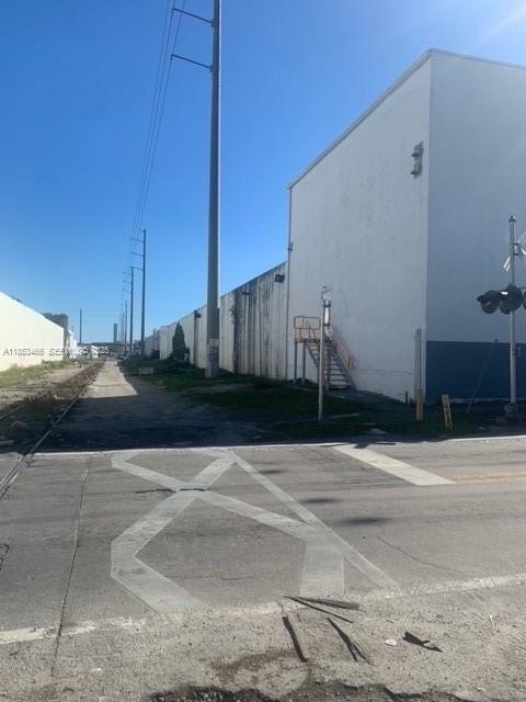 1395 Nw 22nd Street Property Photo 12