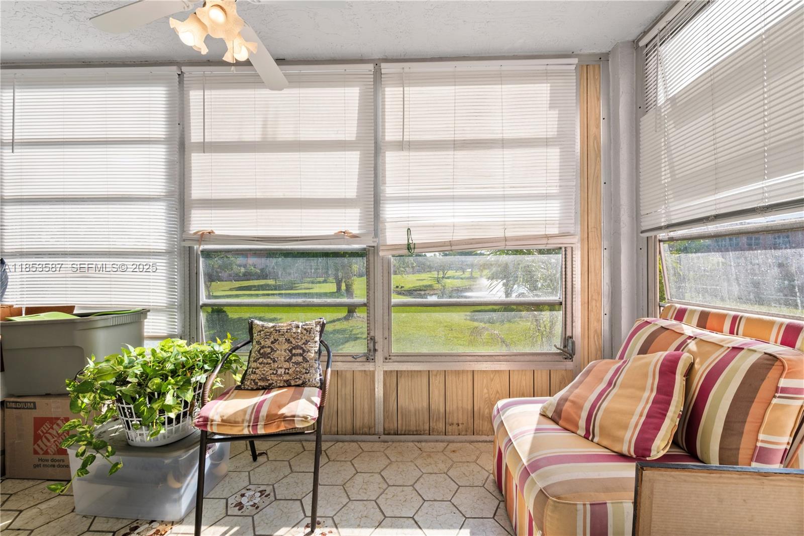 9461 Sunrise Lakes Boulevard 207 Property Photo 15
