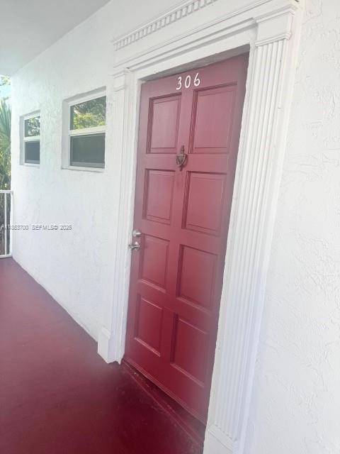 4270 Nw 40th Street 306 Property Photo 2