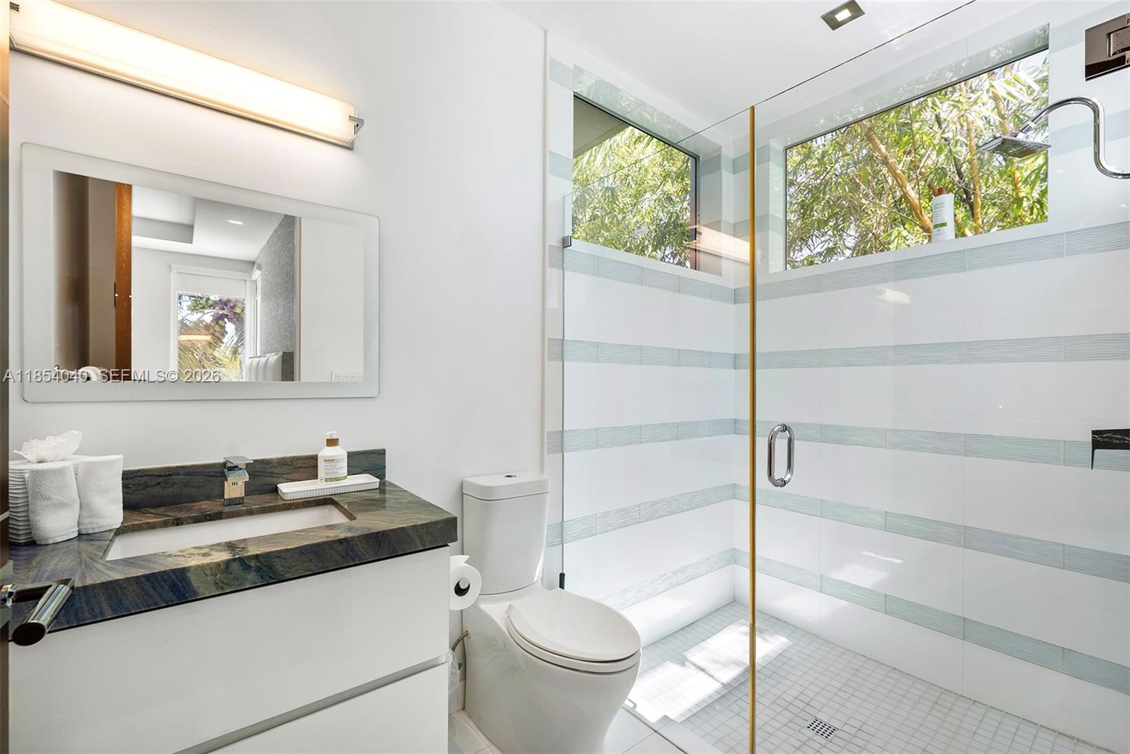 300 Royal Plaza Drive Property Photo 37