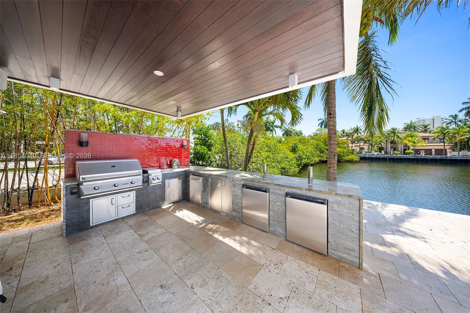 300 Royal Plaza Drive Property Photo 89