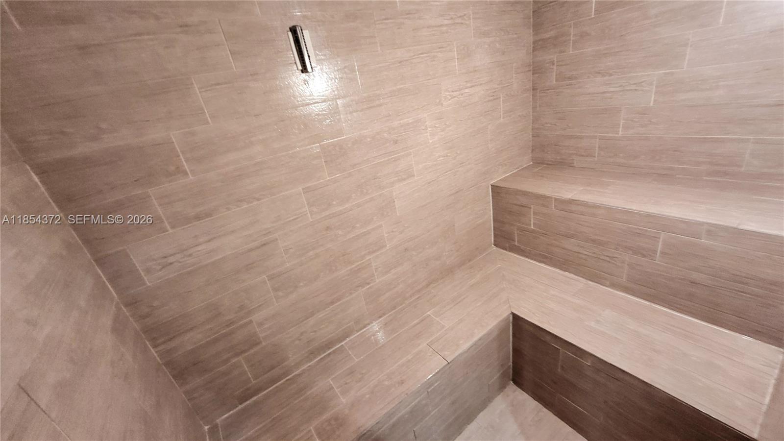3530 Mystic Pointe Drive 2508 Property Photo 31
