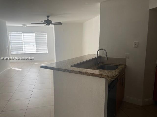 12950 Vista Isles Drive 411 Property Photo 3