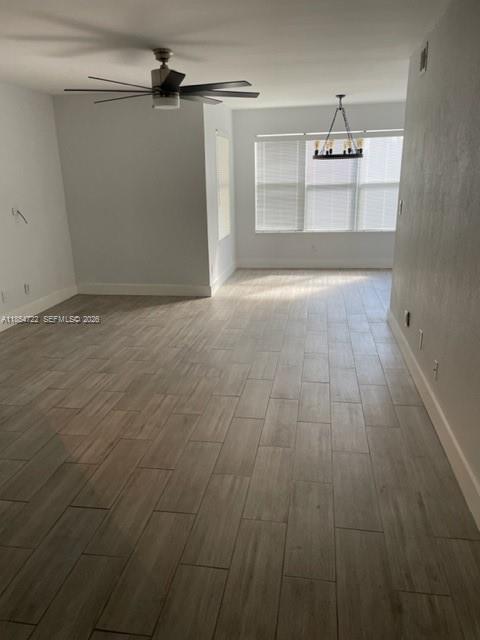 565 Vista Isles Drive 2011 Property Photo 7