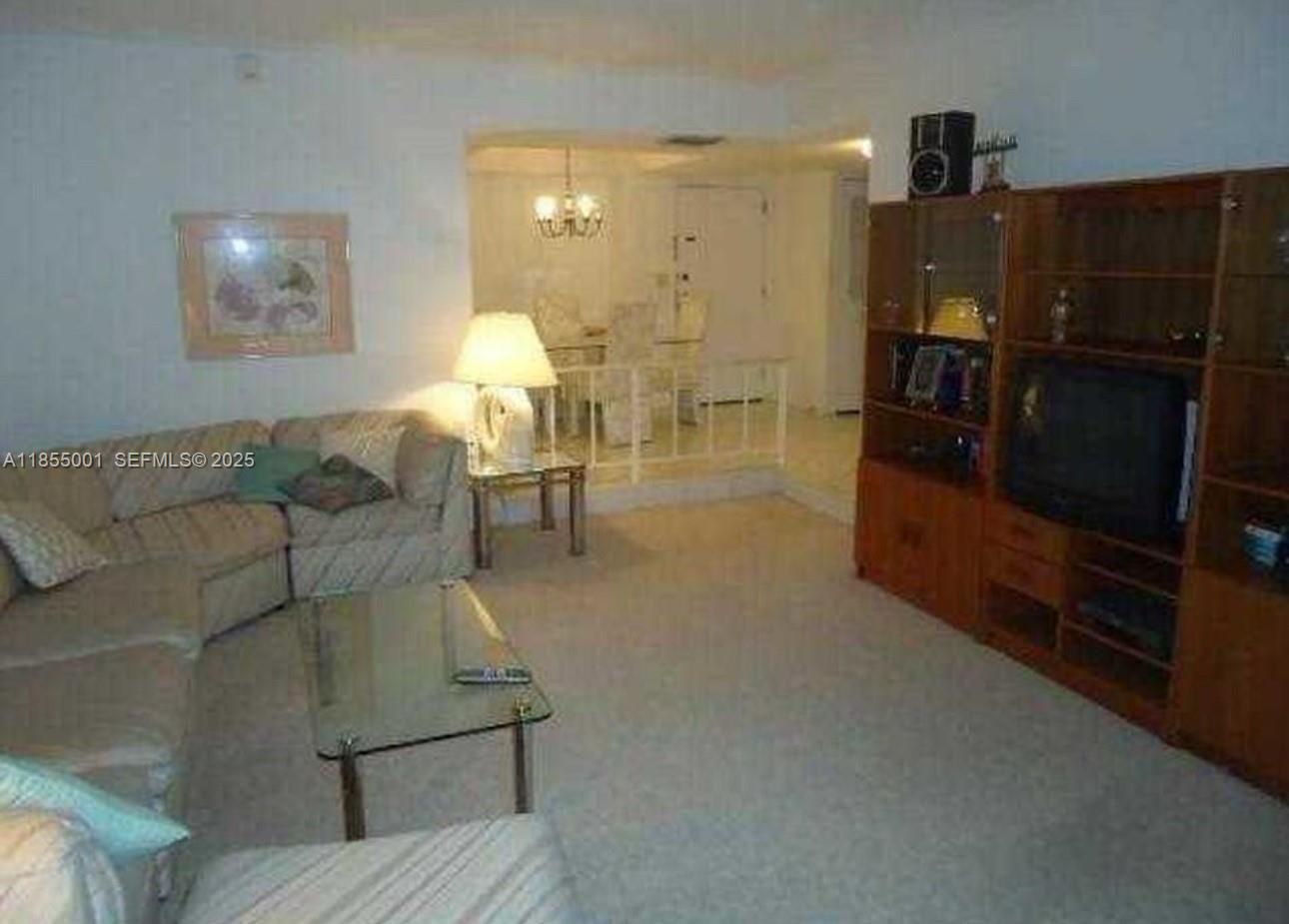 A11855001 Property Photo 5